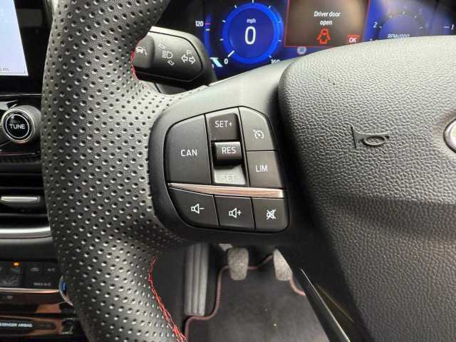 Ford Puma 1.0T EcoBoost MHEV ST-Line X SUV 5dr Petrol Manual Euro 6 (s/s) (125 ps) 