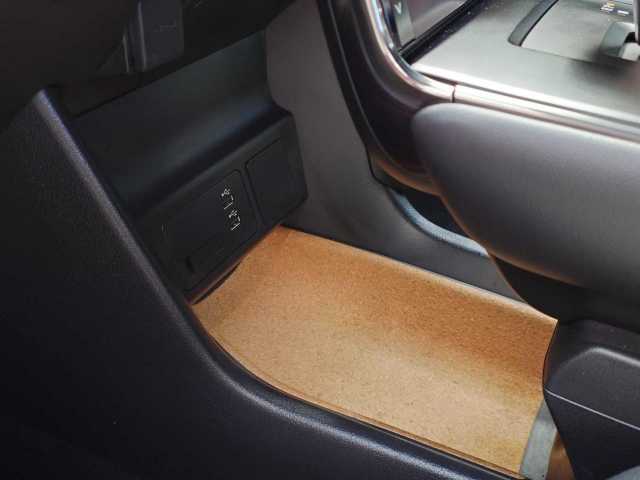 Mazda MX-30 107kW SE-L Lux 35.5kWh 5dr Auto 