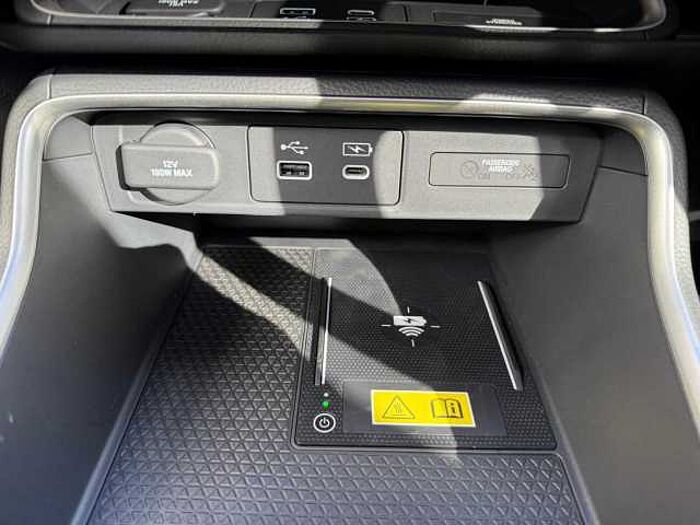 Honda CR-V Hybrid 2.0 17.7kWh Advance Tech SUV 5dr Petrol Plug-in Hybrid eCVT Euro 6 (s/s) (184 ps 