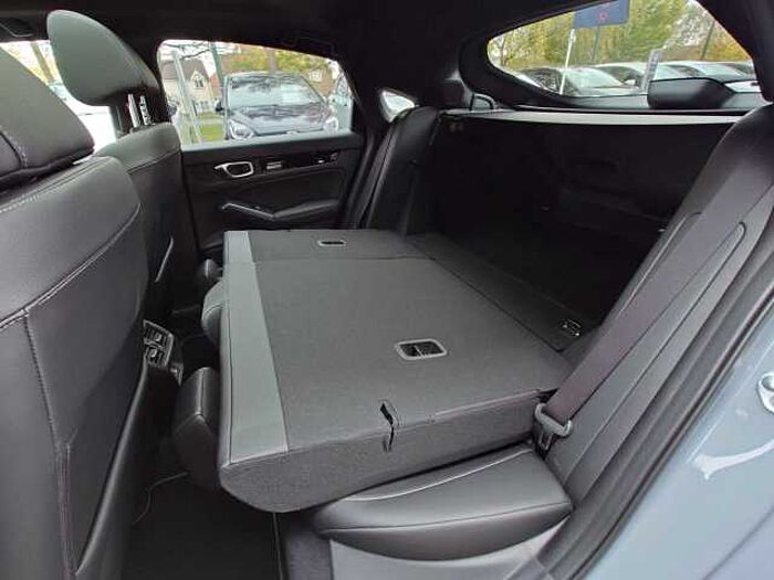 Honda Civic Hybrid 2.0 eHEV Advance 5dr CVT 