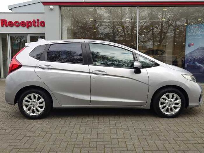 Honda Jazz 1.3 i-VTEC SE Navi 5dr CVT 